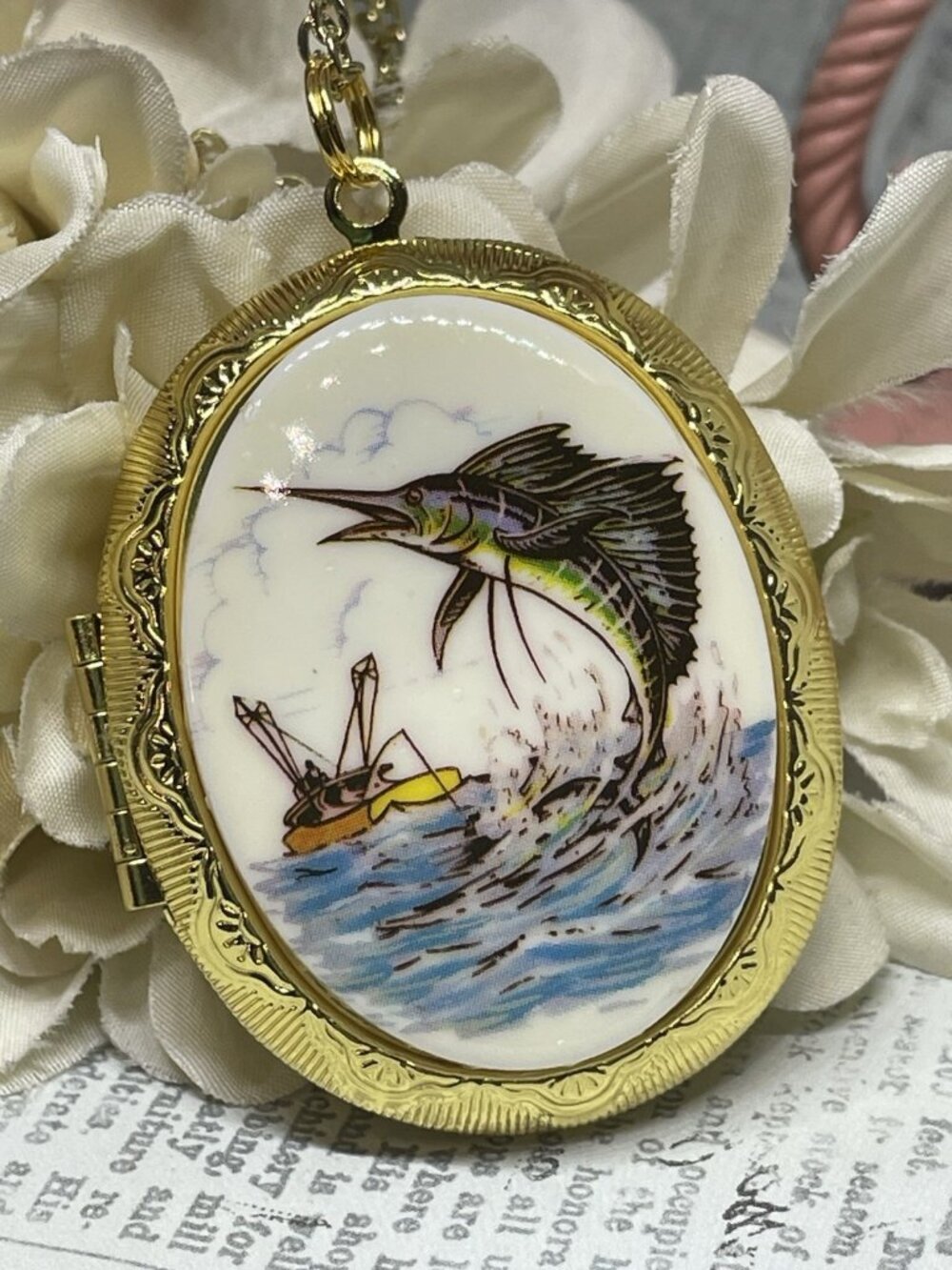 GOLD Locket Necklace Beach Marlin Swordfish Sea Wedding Photo Jewelry Birthday - Picture 3 of 10